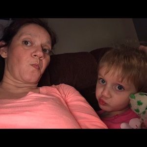 Meet your Posher, Debra